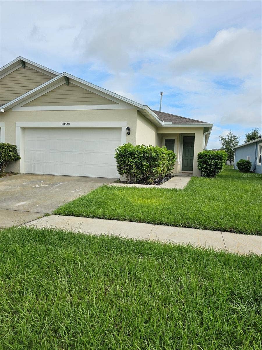 Property photo for 20000 ROYAL TERN CT, Leesburg, FL