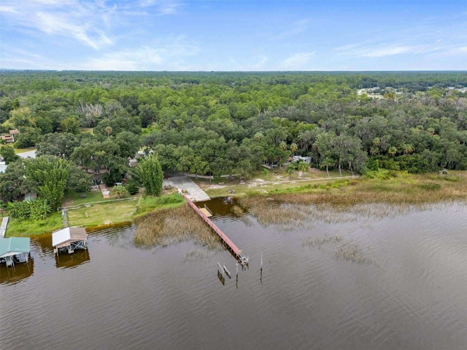 Community Lake/Boatramp - Optional HOA