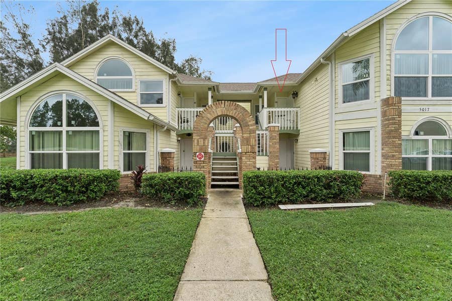 Property photo for 5017 LAGUNA BAY CIRCLE, #100, Kissimmee, FL