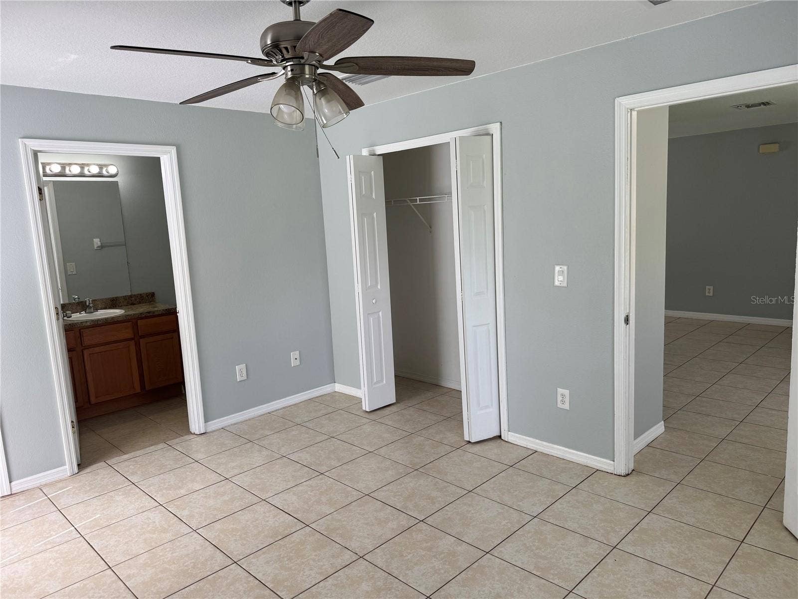 812 HAMSTER PLACE, Poinciana, FL 34759