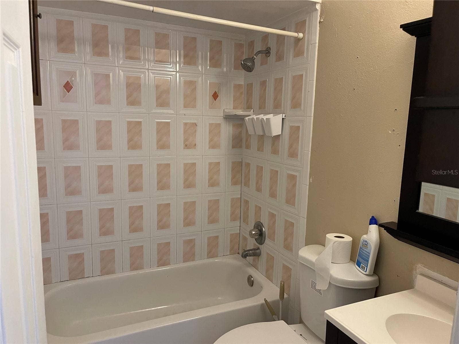 1112 OCEAN STREET, Kissimmee, FL 34744 1112 OCEAN STREET, Kissimmee, FL 34744