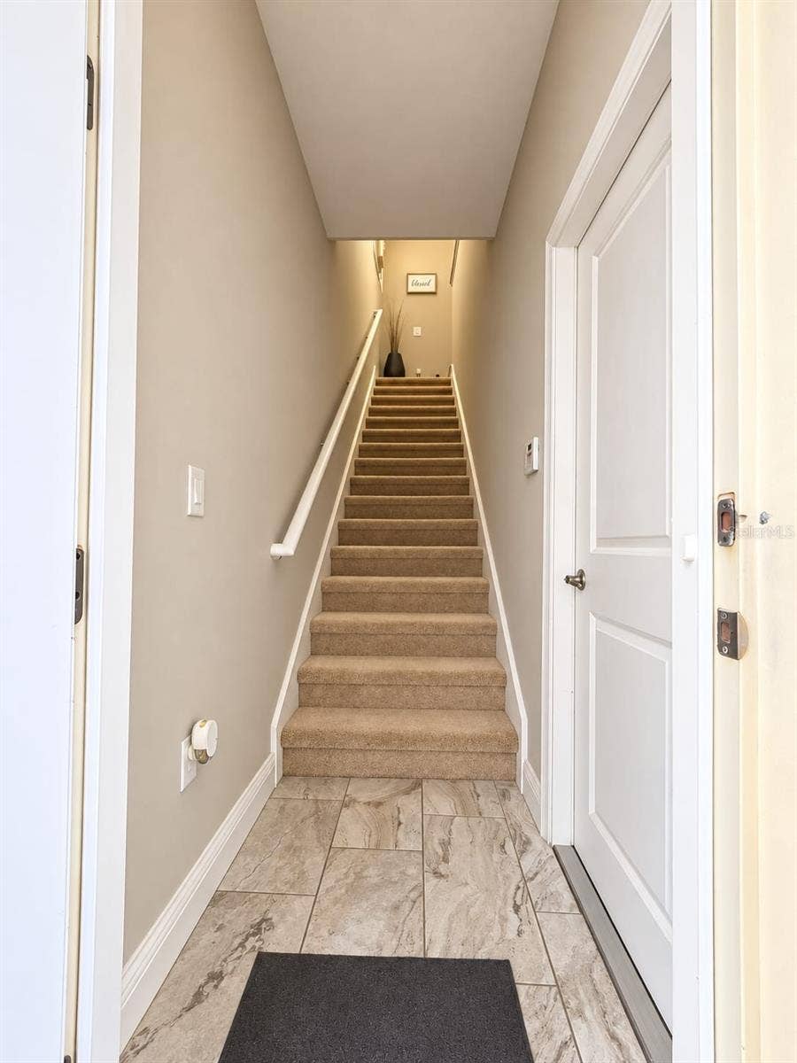 8582 POWDER RIDGE TRAIL, Windermere, FL 34786
