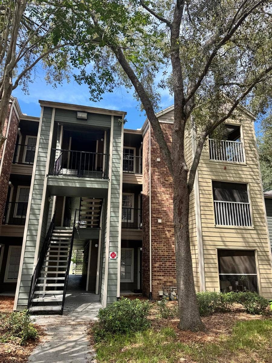 5136 PARK CENTRAL DRIVE, #223, Orlando, FL 32839 5136 PARK CENTRAL DRIVE, #223, Orlando, FL 32839