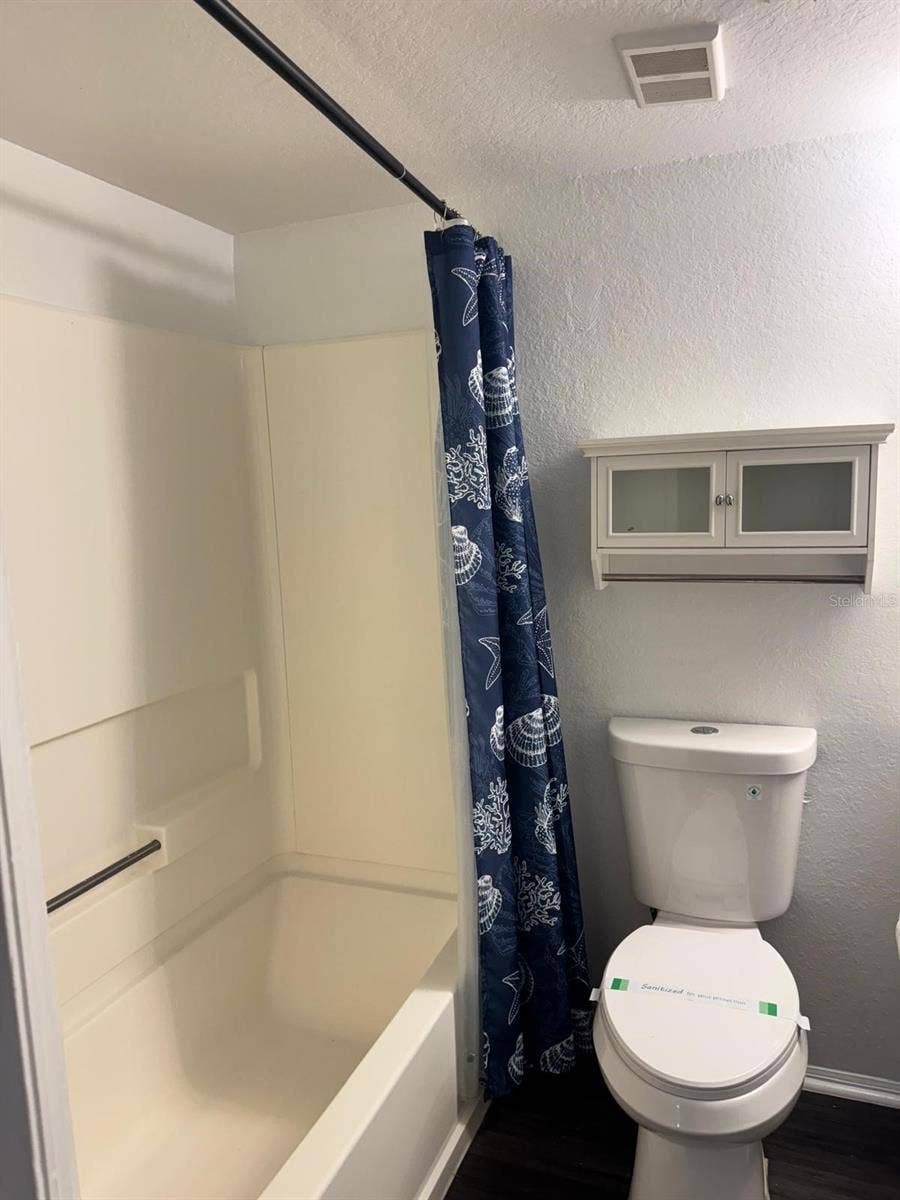 5136 PARK CENTRAL DRIVE, #223, Orlando, FL 32839 5136 PARK CENTRAL DRIVE, #223, Orlando, FL 32839