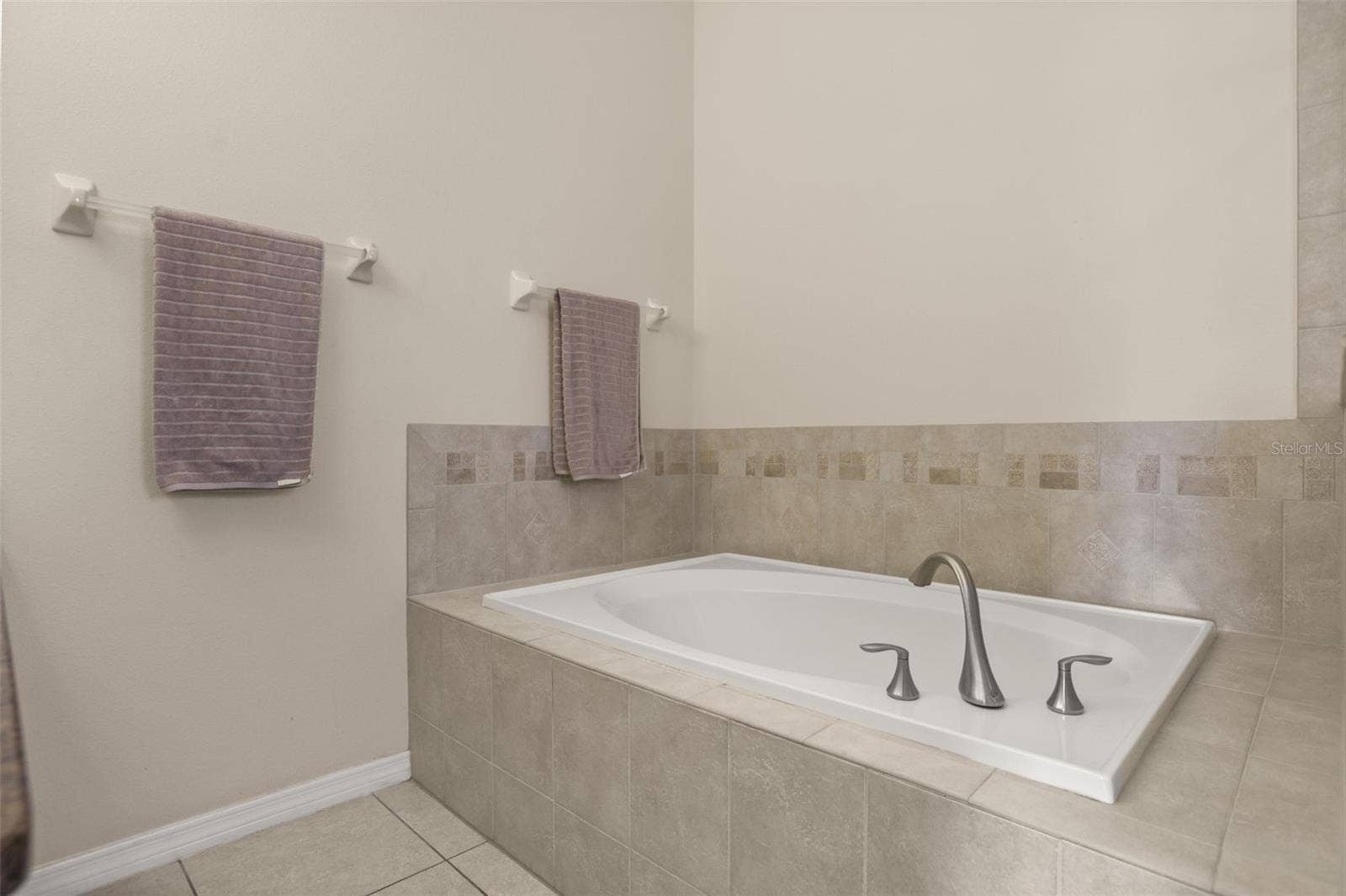 675 BROOKESHIRE DRIVE, Davenport, FL 33837