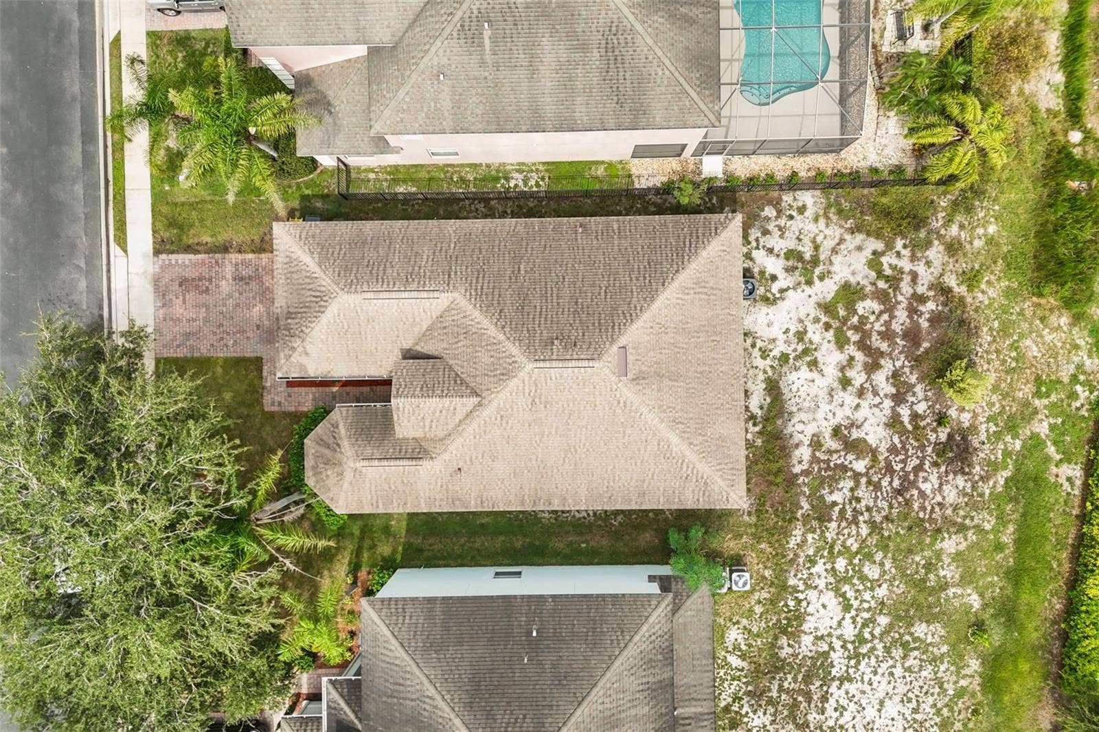 675 BROOKESHIRE DRIVE, Davenport, FL 33837
