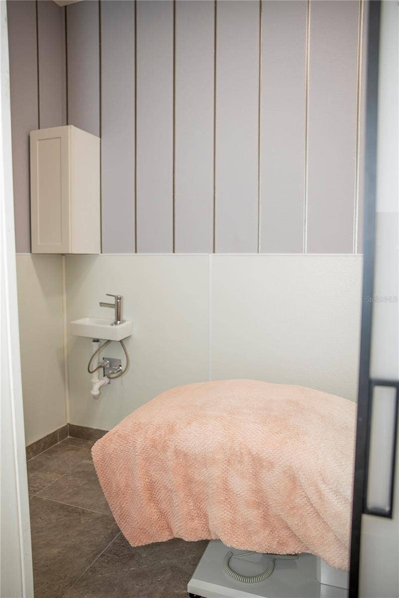 Spa room 1
