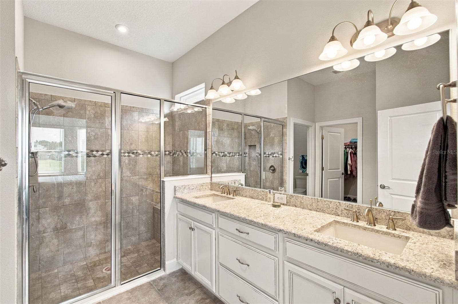 4085 VIA TOLEDO COURT, Poinciana, FL 34759 Primary Shower