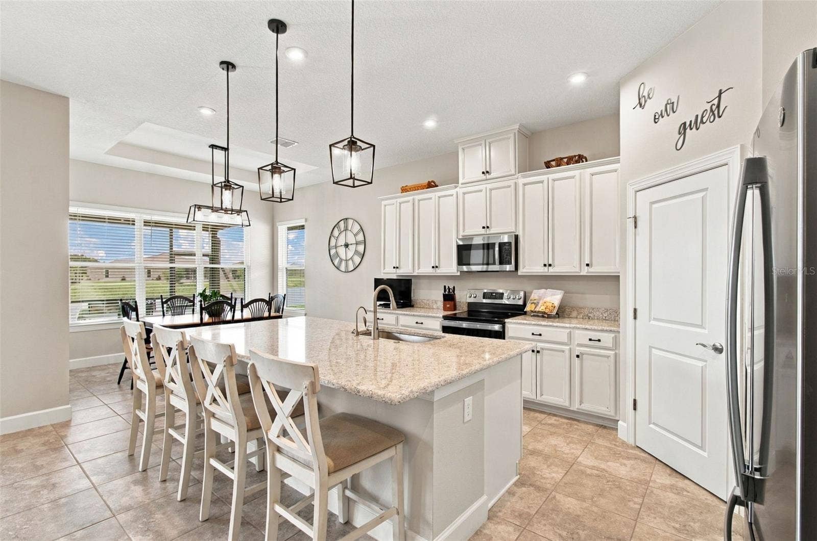 4085 VIA TOLEDO COURT, Poinciana, FL 34759 Upgraded Kitchen Walk in Pantry