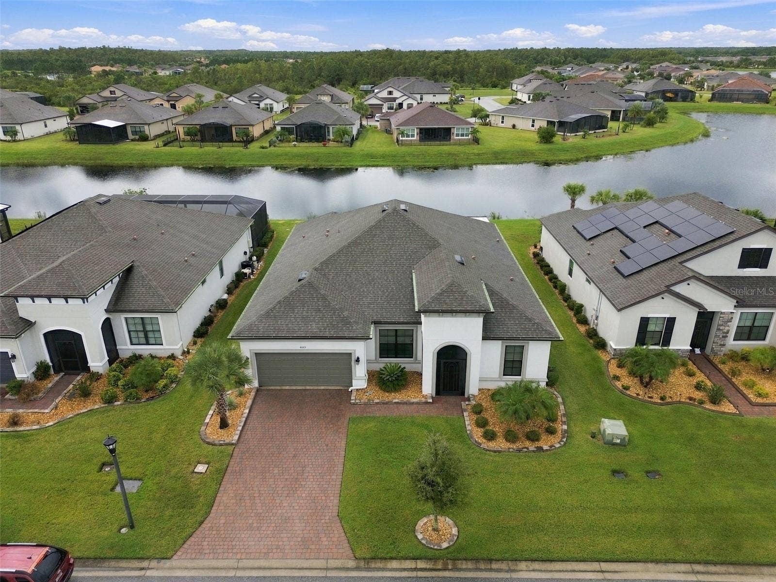 4085 VIA TOLEDO COURT, Poinciana, FL 34759 WIDE POND VIEWLetizia model
