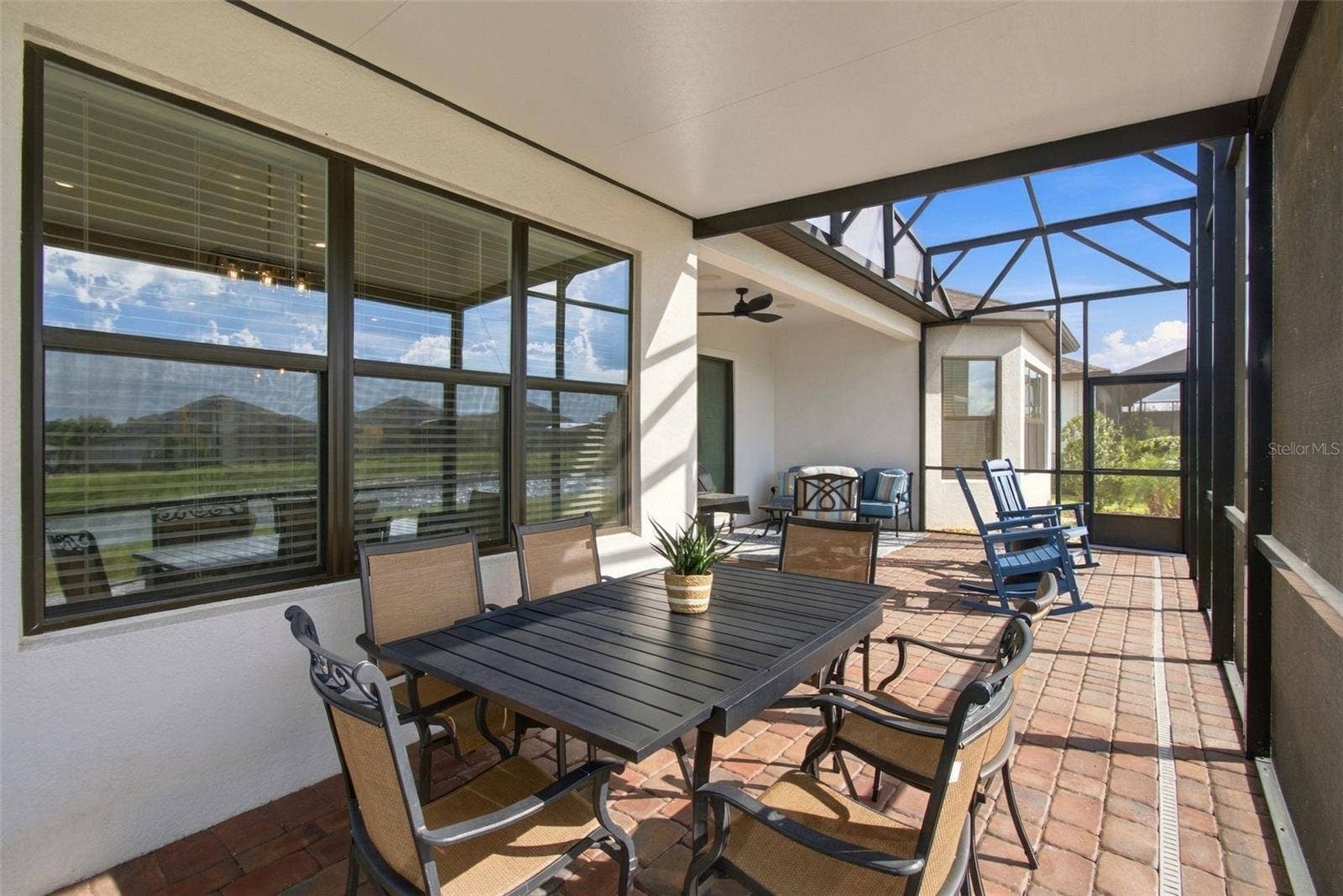 4085 VIA TOLEDO COURT, Poinciana, FL 34759 Entertaining Space