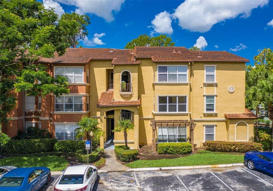 Property photo for 5164 CONROY ROAD, #28, Orlando, FL