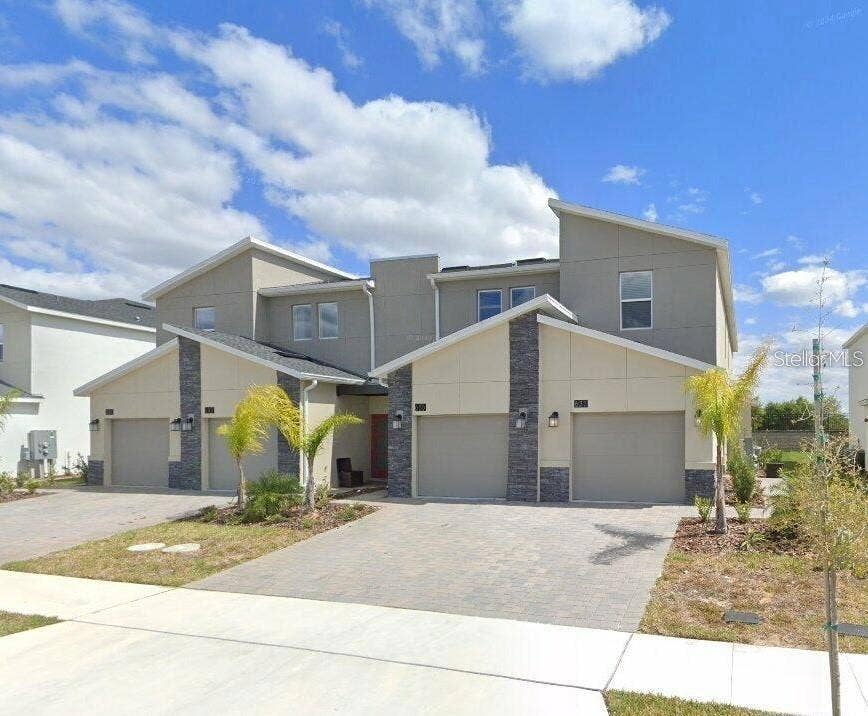 Property photo for 637 OCEAN COURSE AVENUE, Davenport, FL