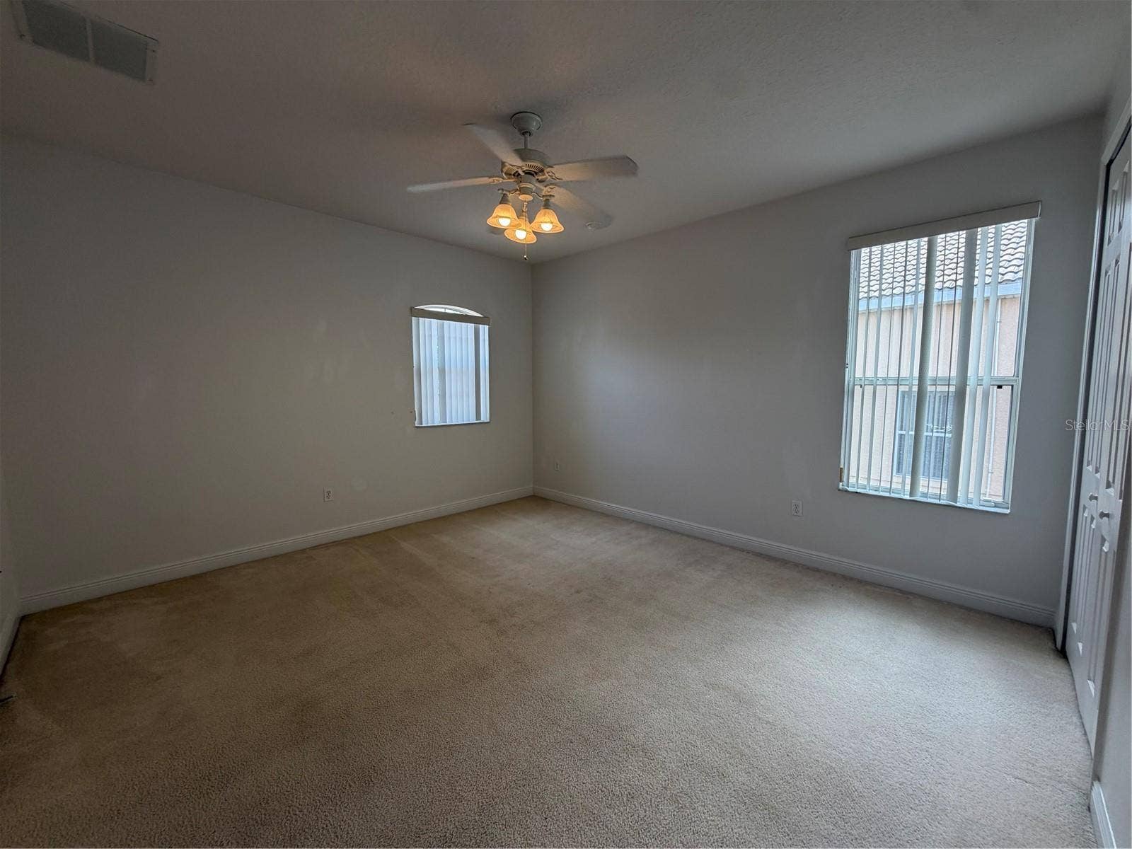 3811 EAGLE ISLES CIRCLE, Kissimmee, FL 34746 3811 EAGLE ISLES CIRCLE, Kissimmee, FL 34746