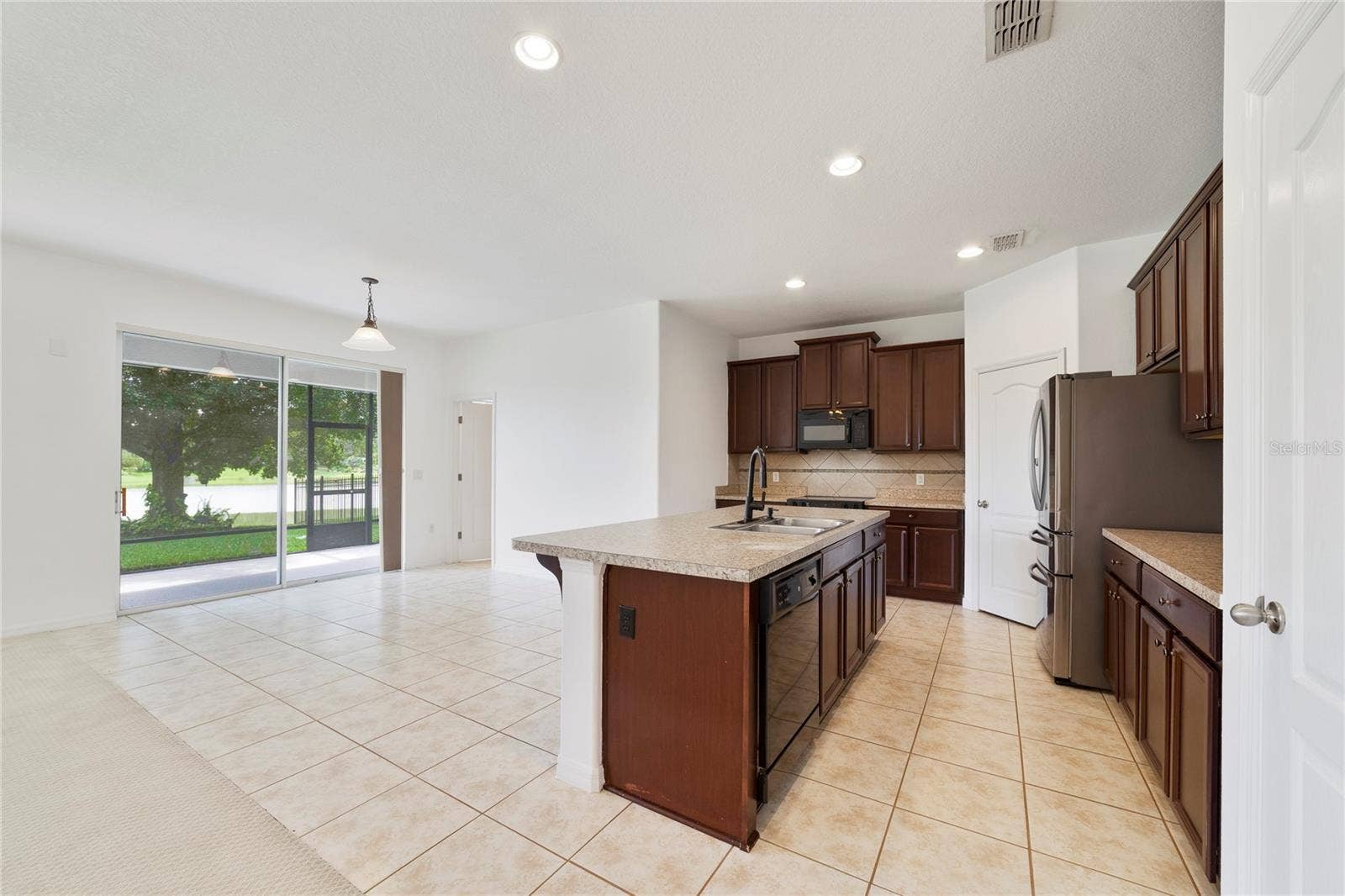 8036 CRUSHED PEPPER AVENUE, Orlando, FL 32817 8036 CRUSHED PEPPER AVENUE, Orlando, FL 32817