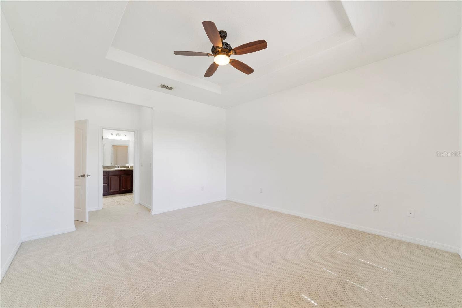 8036 CRUSHED PEPPER AVENUE, Orlando, FL 32817 8036 CRUSHED PEPPER AVENUE, Orlando, FL 32817