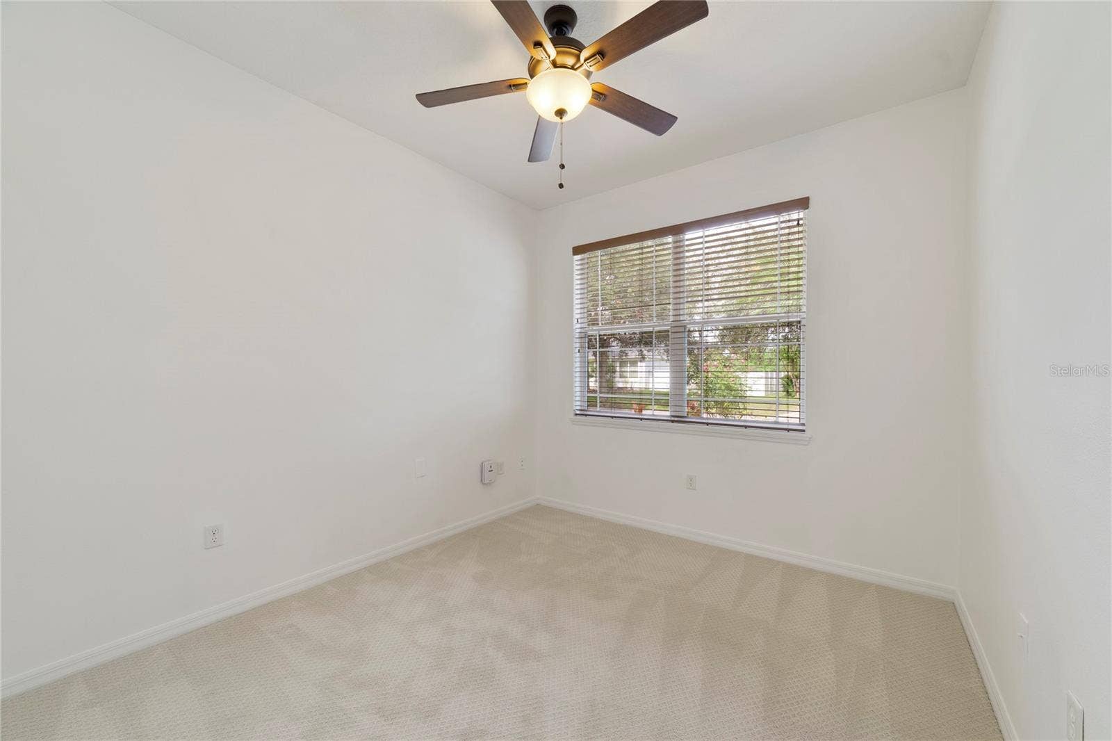 8036 CRUSHED PEPPER AVENUE, Orlando, FL 32817 8036 CRUSHED PEPPER AVENUE, Orlando, FL 32817