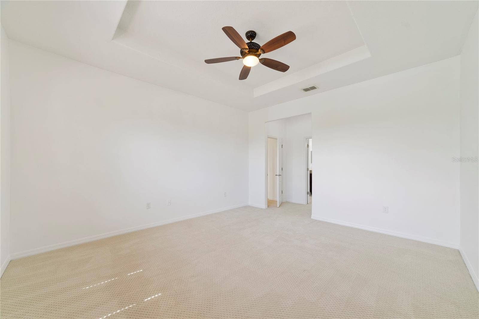 8036 CRUSHED PEPPER AVENUE, Orlando, FL 32817 8036 CRUSHED PEPPER AVENUE, Orlando, FL 32817