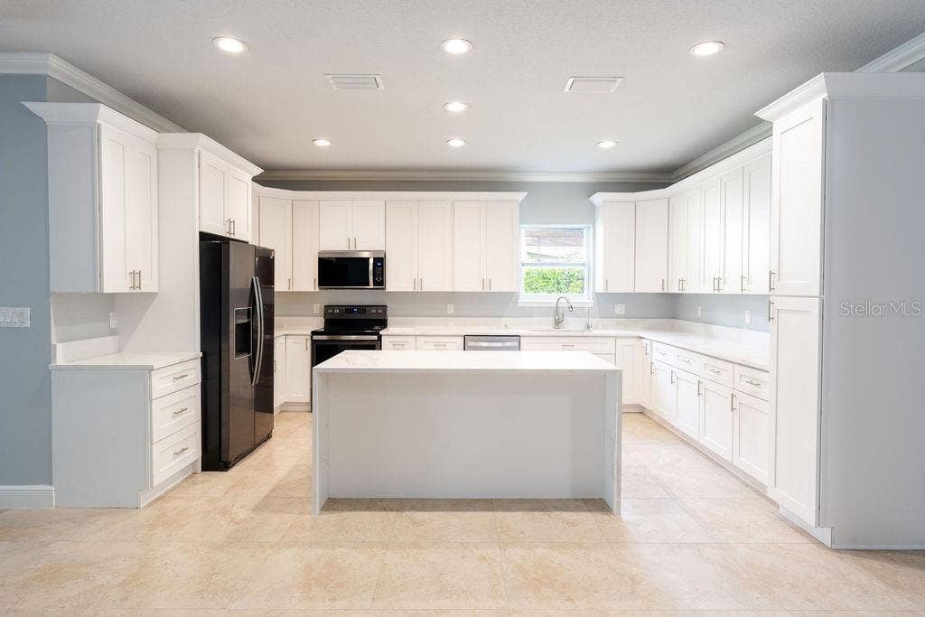 1846 KNIGHT AVENUE, Orlando, FL 32826 1846 KNIGHT AVENUE, Orlando, FL 32826