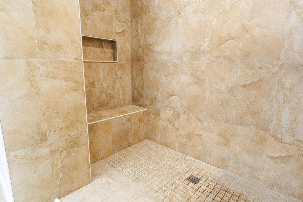 1846 KNIGHT AVENUE, Orlando, FL 32826 1846 KNIGHT AVENUE, Orlando, FL 32826
