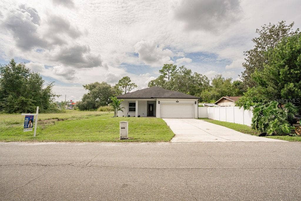 1846 KNIGHT AVENUE, Orlando, FL 32826 1846 KNIGHT AVENUE, Orlando, FL 32826