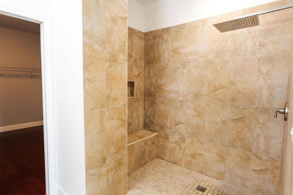 1846 KNIGHT AVENUE, Orlando, FL 32826 1846 KNIGHT AVENUE, Orlando, FL 32826