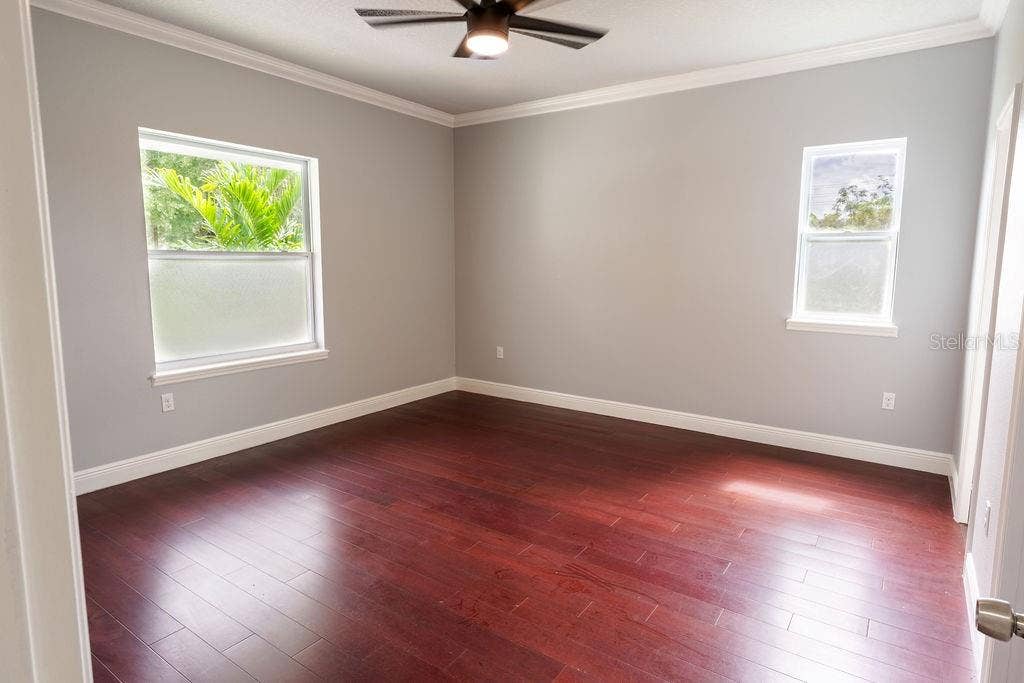 1846 KNIGHT AVENUE, Orlando, FL 32826 1846 KNIGHT AVENUE, Orlando, FL 32826