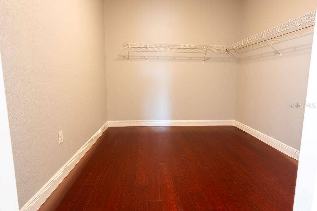 1846 KNIGHT AVENUE, Orlando, FL 32826 1846 KNIGHT AVENUE, Orlando, FL 32826