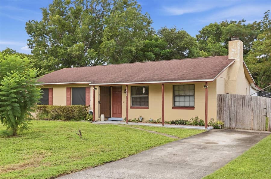 Property photo for 1424 WYOMING AVENUE, St Cloud, FL