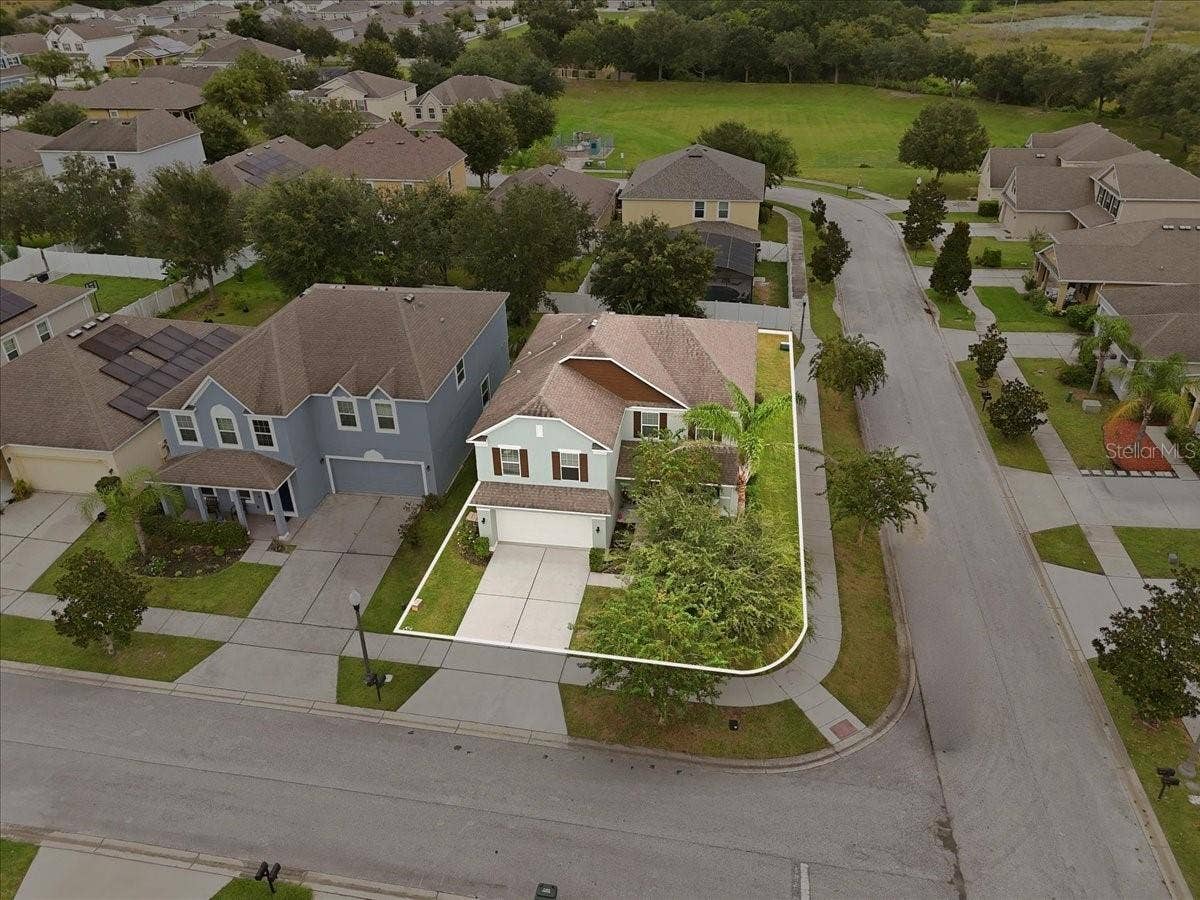 724 PATACHES PLACE, Groveland, FL 34736