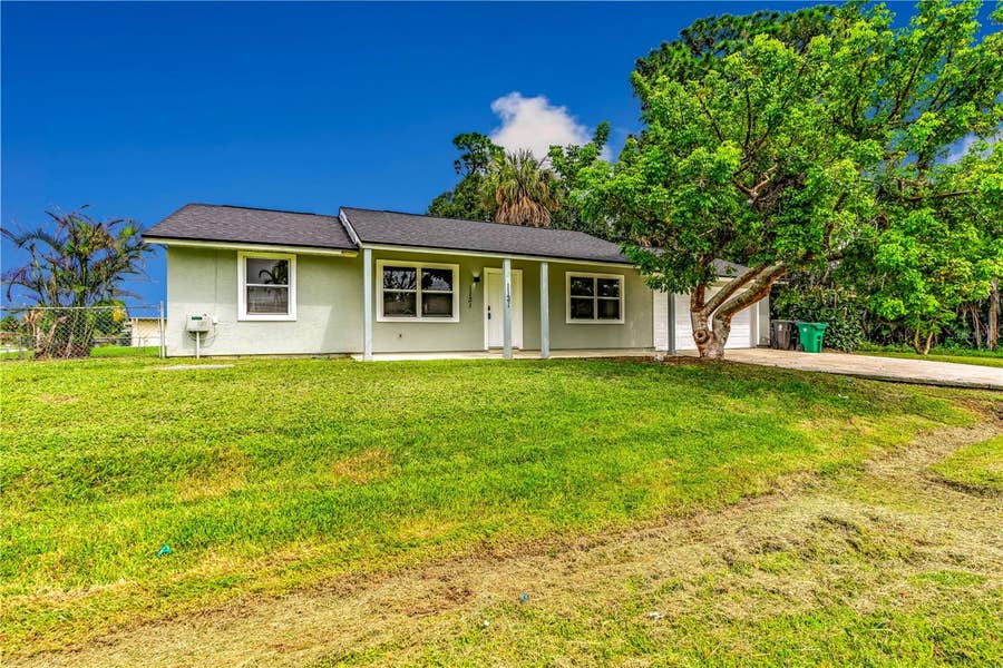 Property photo for 1131 SW LONDON LANE, Port St Lucie, FL
