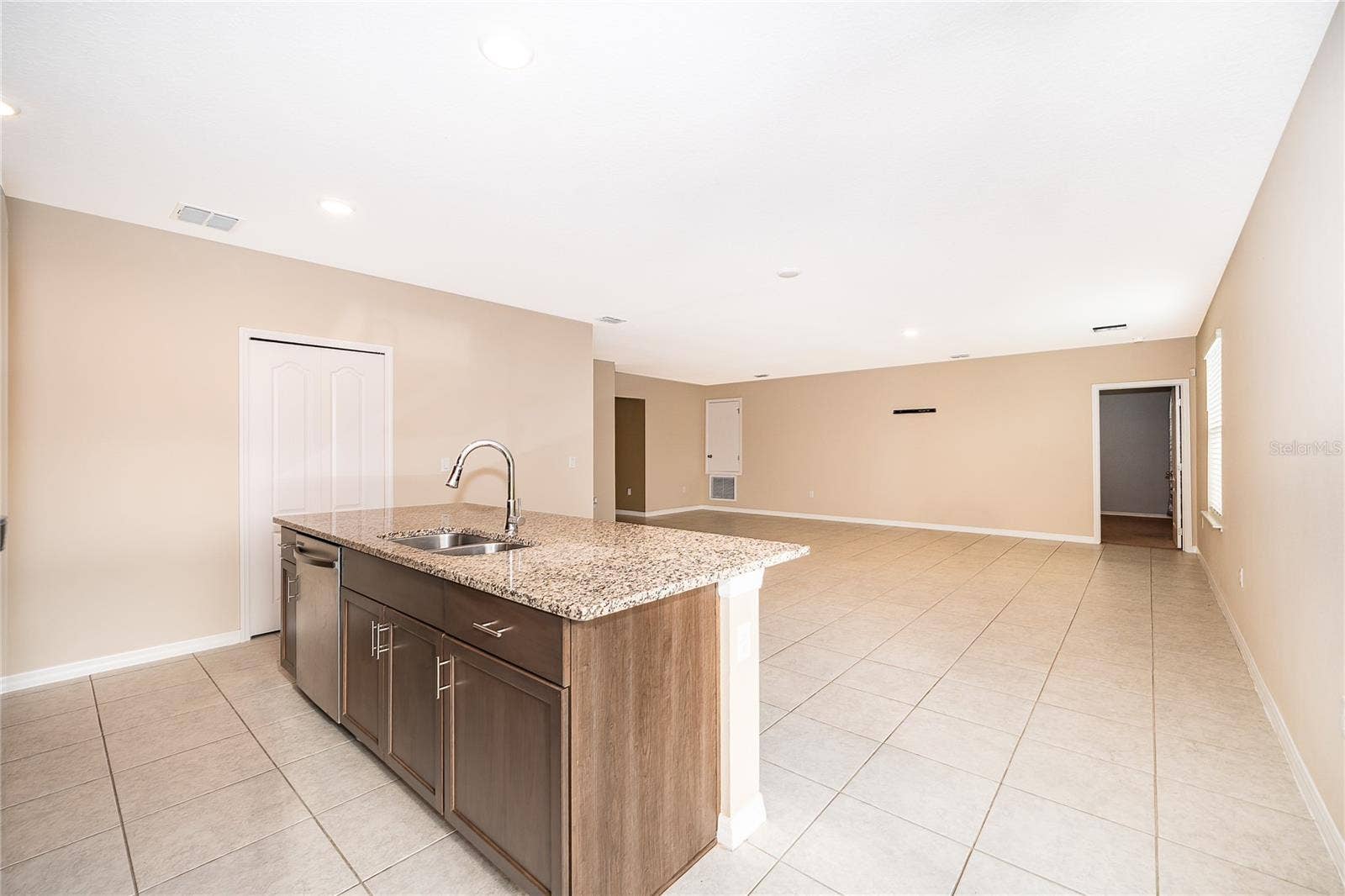 173 BIG BLACK DRIVE, Poinciana, FL 34759 173 BIG BLACK DRIVE, Poinciana, FL 34759