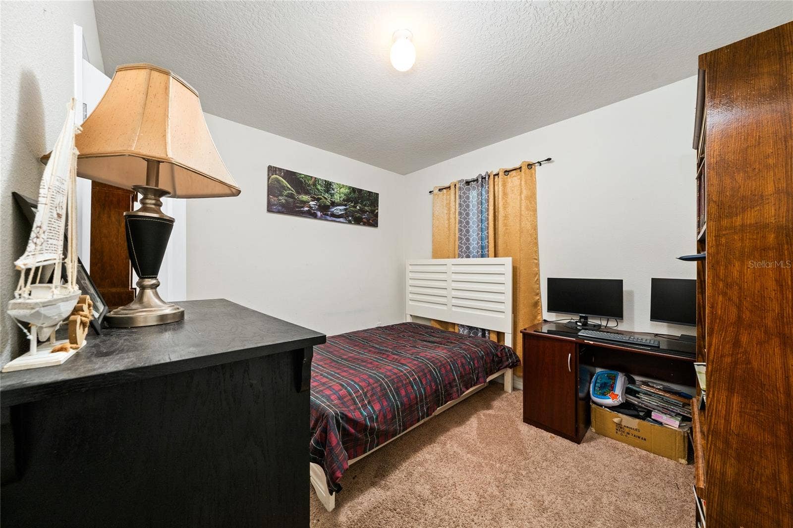 3021 SANGRIA STREET, Kissimmee, FL 34744