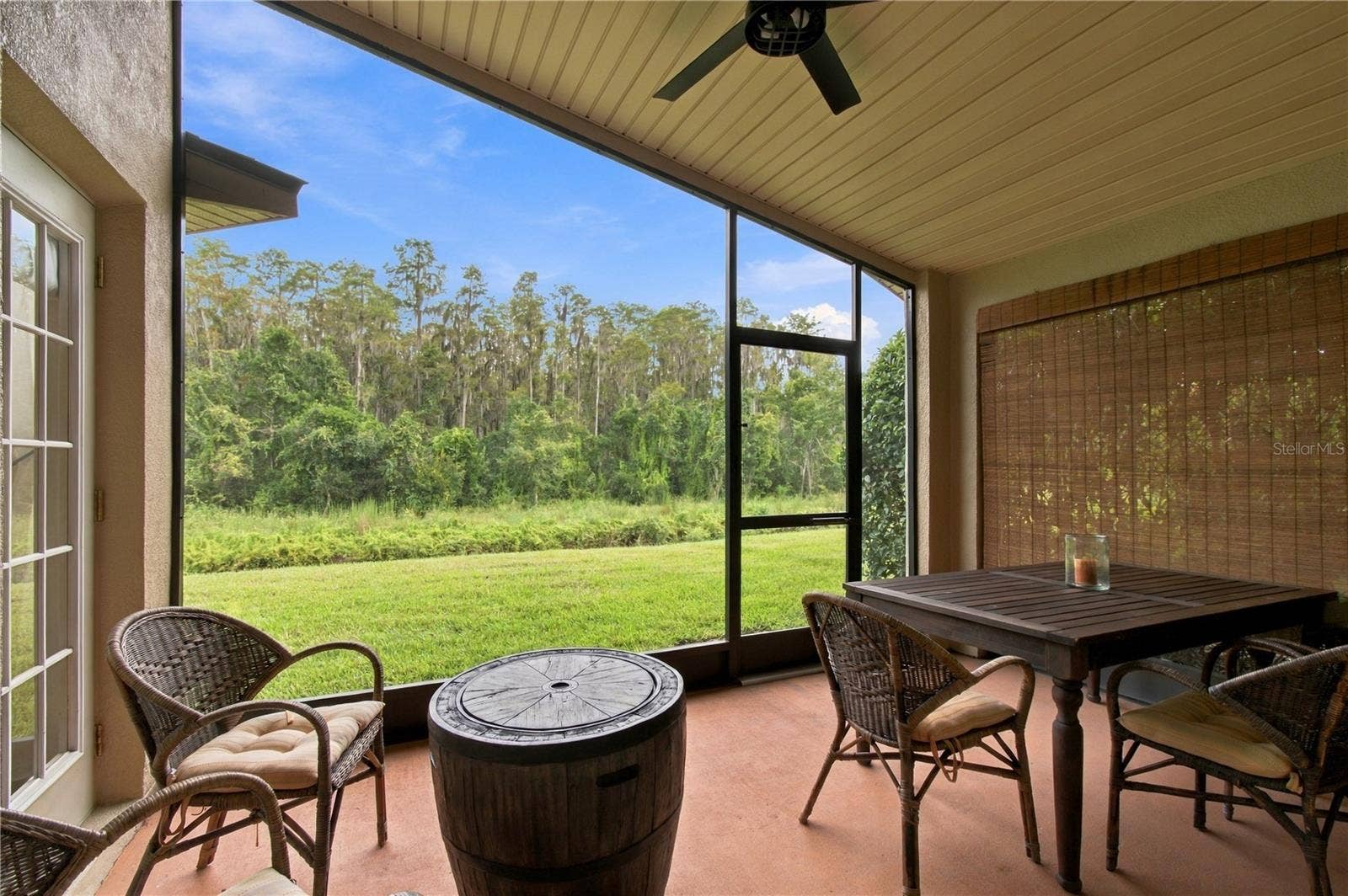 516 GRAND CANAL DR, Poinciana, FL 34759 SCREENDED AND COVERD LANAI