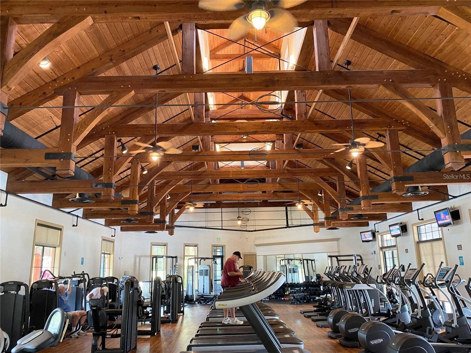 516 GRAND CANAL DR, Poinciana, FL 34759 Palms Fitness center