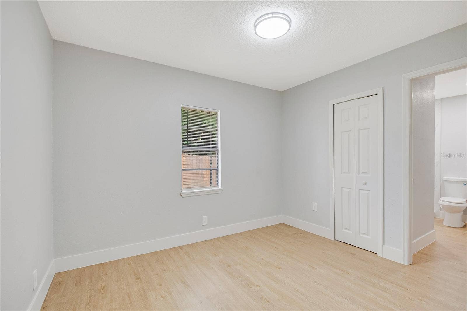 13 N VAN BUREN AVENUE, Orlando, FL 32811