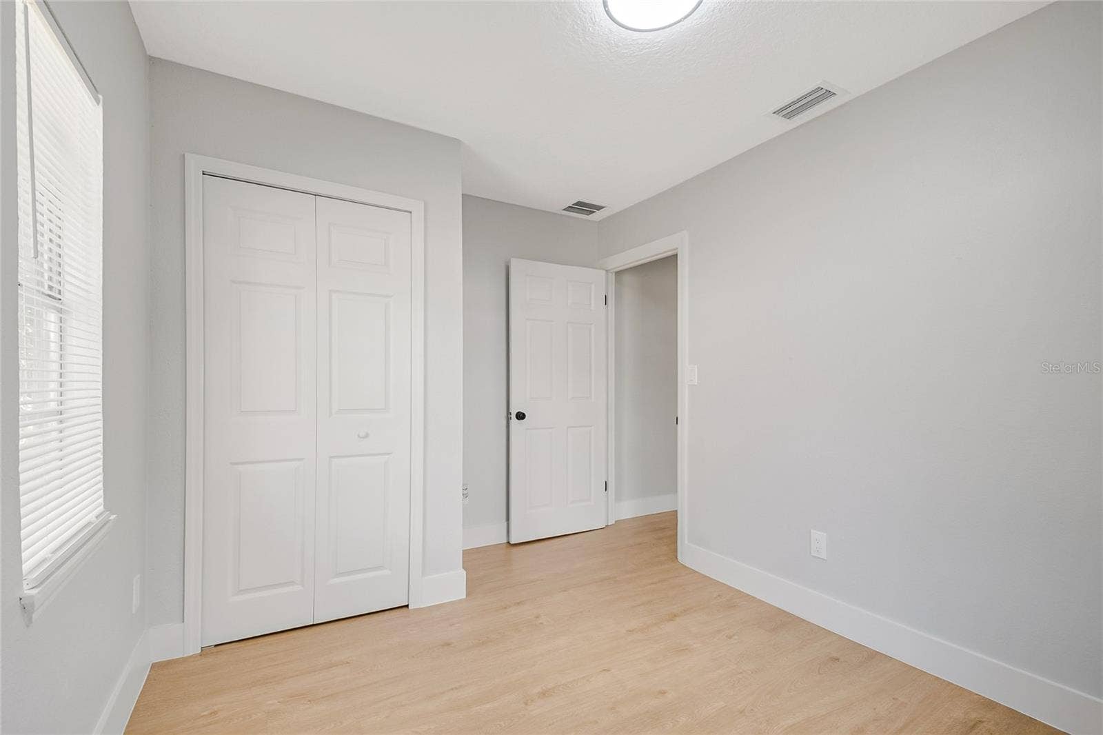 13 N VAN BUREN AVENUE, Orlando, FL 32811