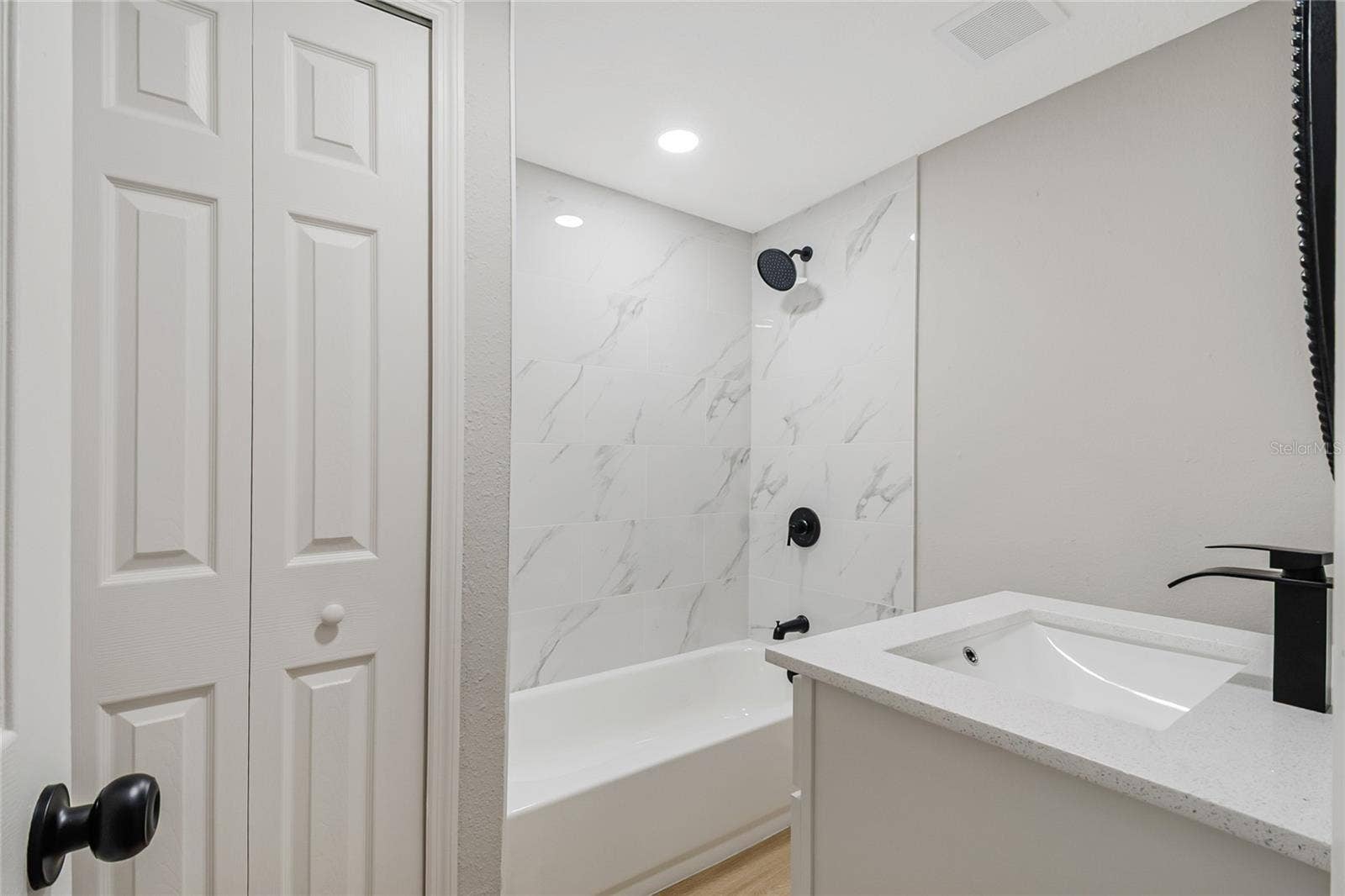13 N VAN BUREN AVENUE, Orlando, FL 32811