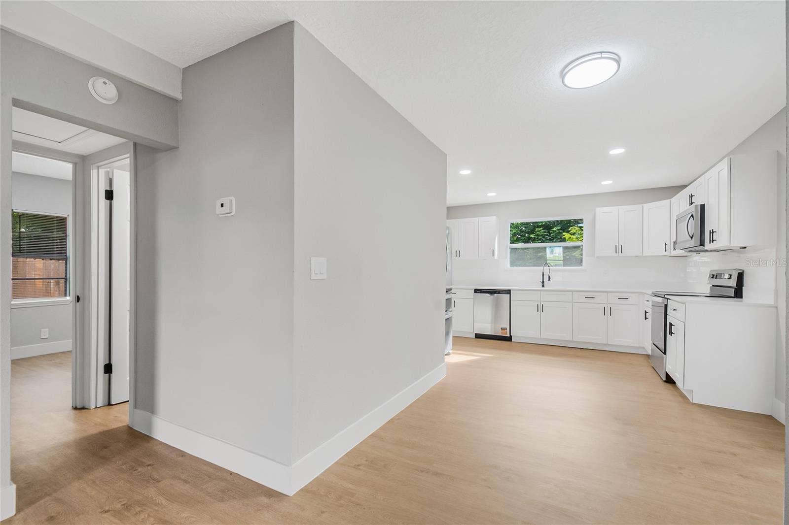 13 N VAN BUREN AVENUE, Orlando, FL 32811