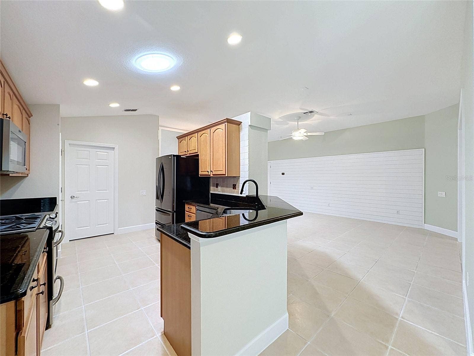 516 PLAYA DR, Davenport, FL 33837 516 PLAYA DR, Davenport, FL 33837