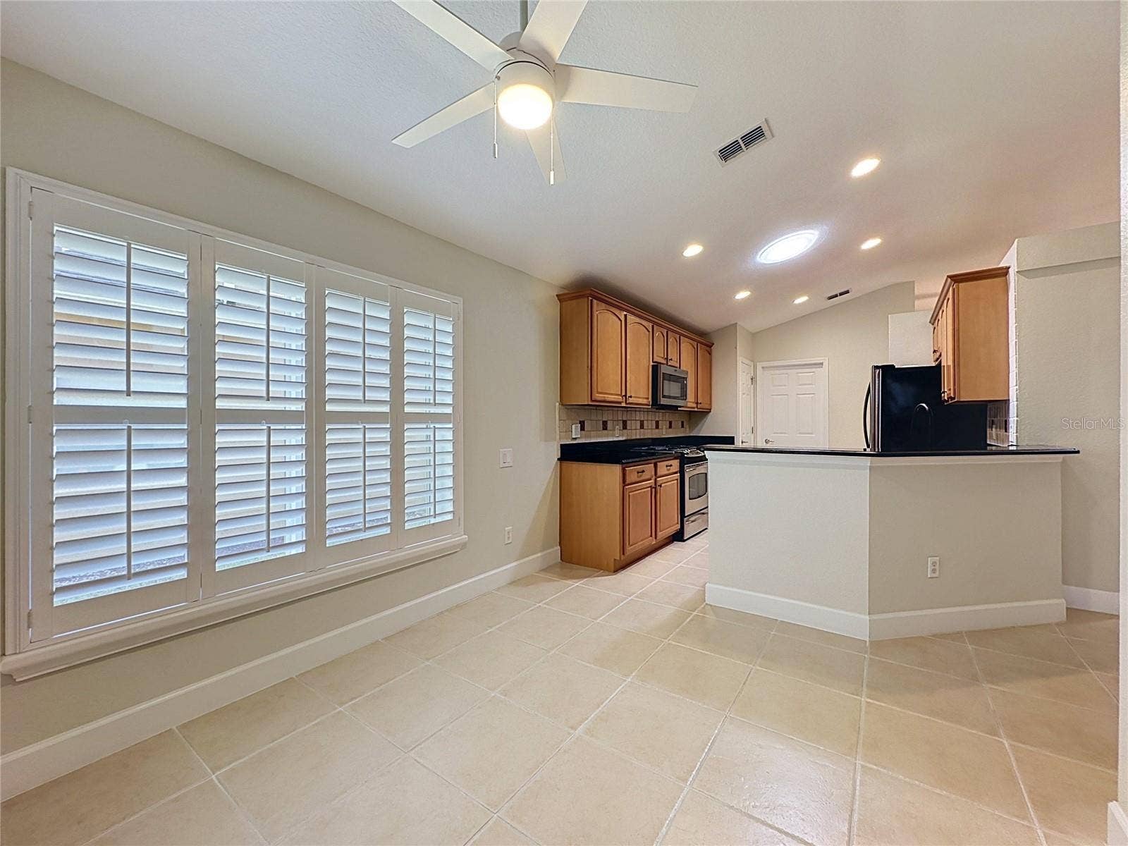 516 PLAYA DR, Davenport, FL 33837 516 PLAYA DR, Davenport, FL 33837