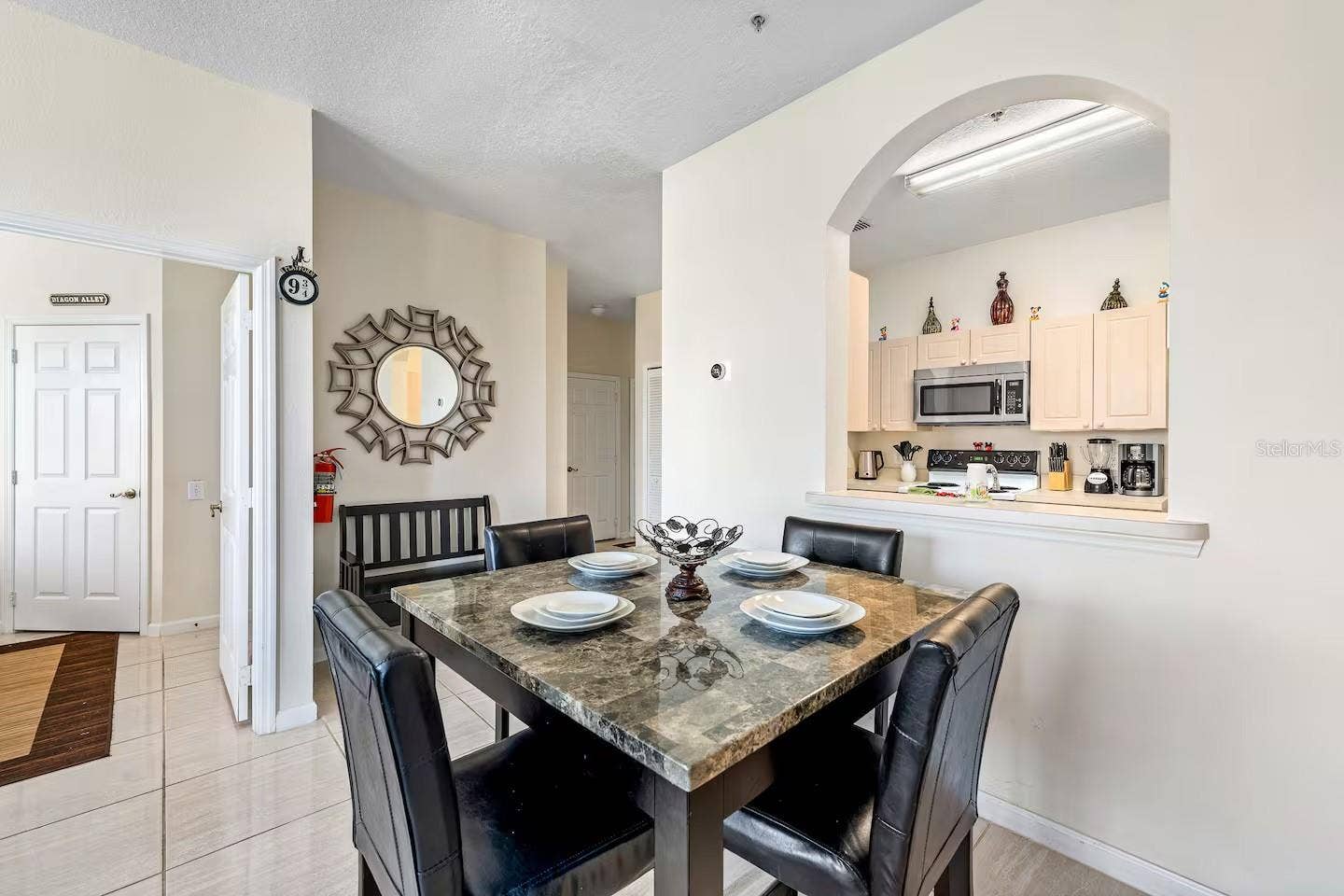 2307 BUTTERFLY PALM WAY, #302, Kissimmee, FL 34747