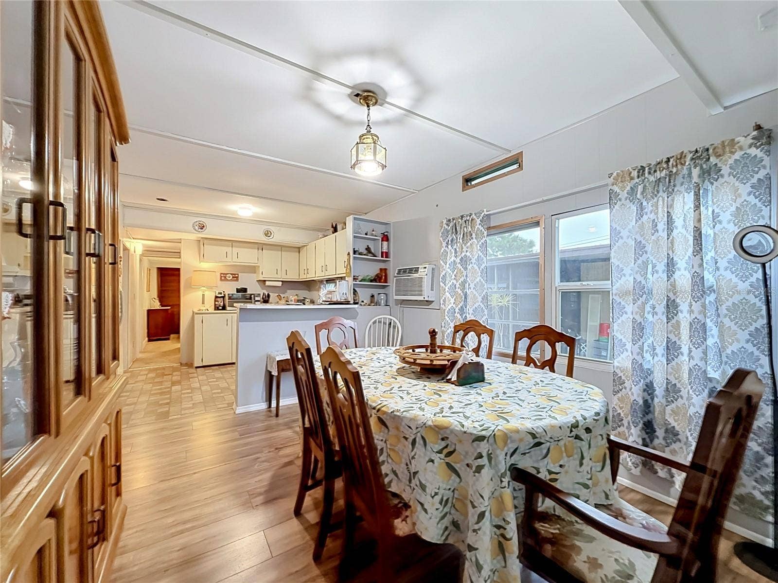 7490 46TH AVENUE N, #101, St Petersburg, FL 33709 7490 46TH AVENUE N, #101, St Petersburg, FL 33709