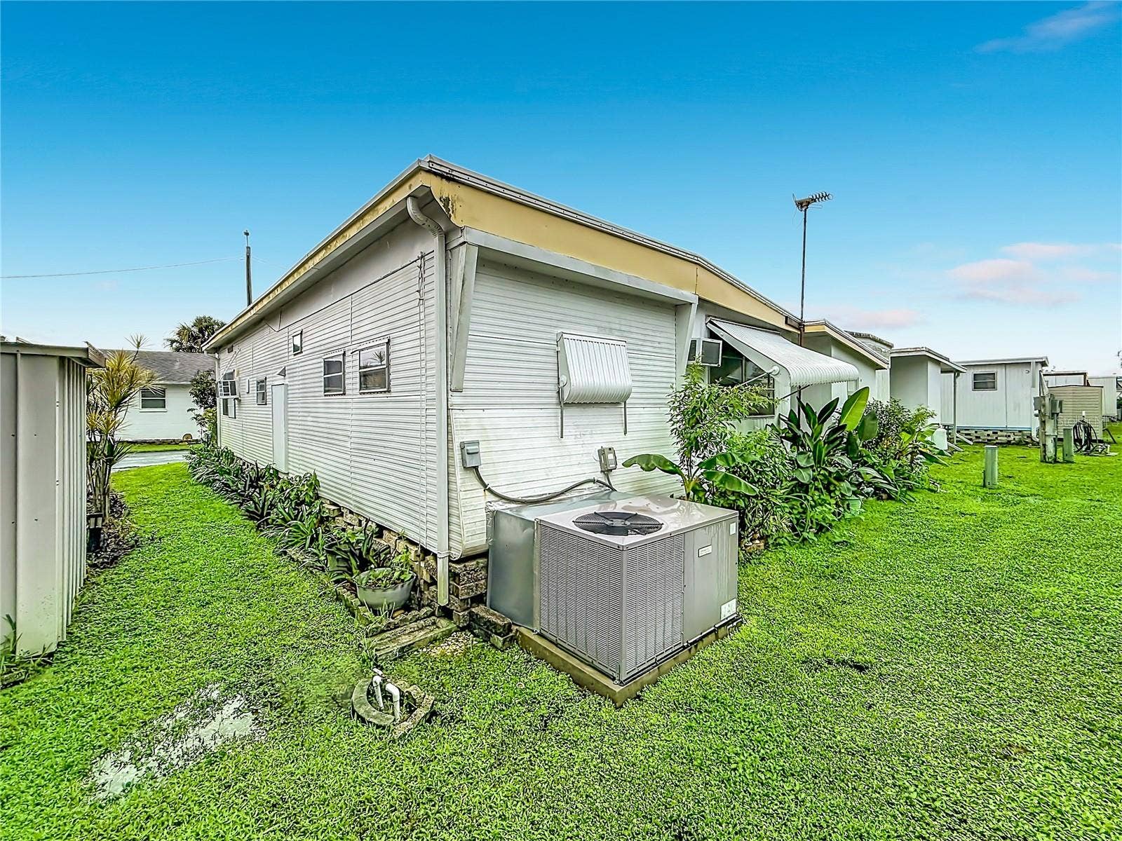 7490 46TH AVENUE N, #101, St Petersburg, FL 33709 7490 46TH AVENUE N, #101, St Petersburg, FL 33709