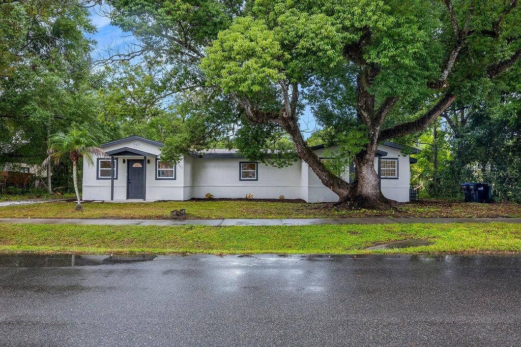 842 DENNIS AVENUE, Orlando, FL 32807