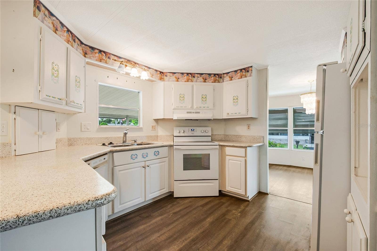 2537 LONGPINE LANE, St Cloud, FL 34772 2537 LONGPINE LANE, St Cloud, FL 34772