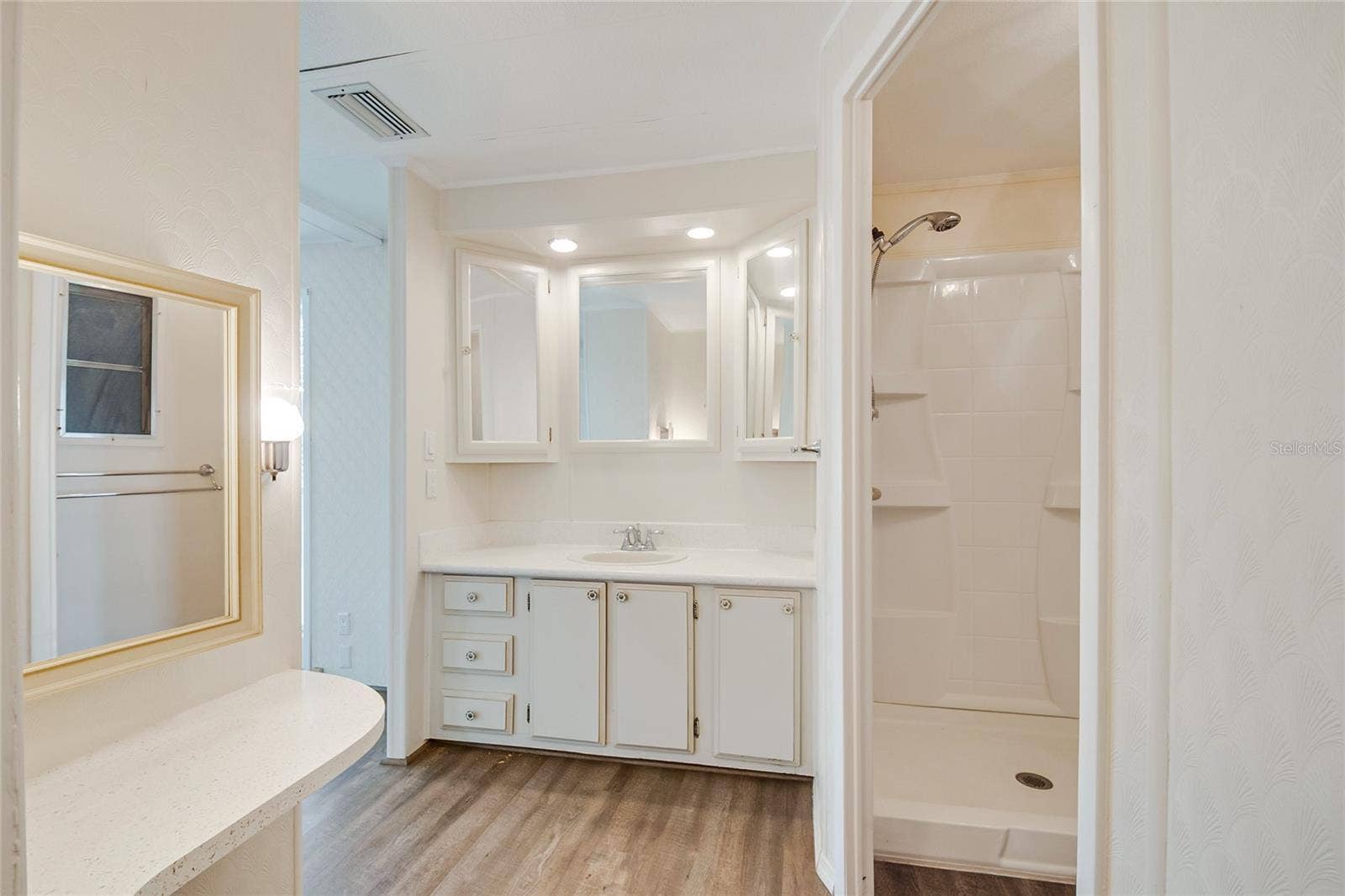 2537 LONGPINE LANE, St Cloud, FL 34772 2537 LONGPINE LANE, St Cloud, FL 34772