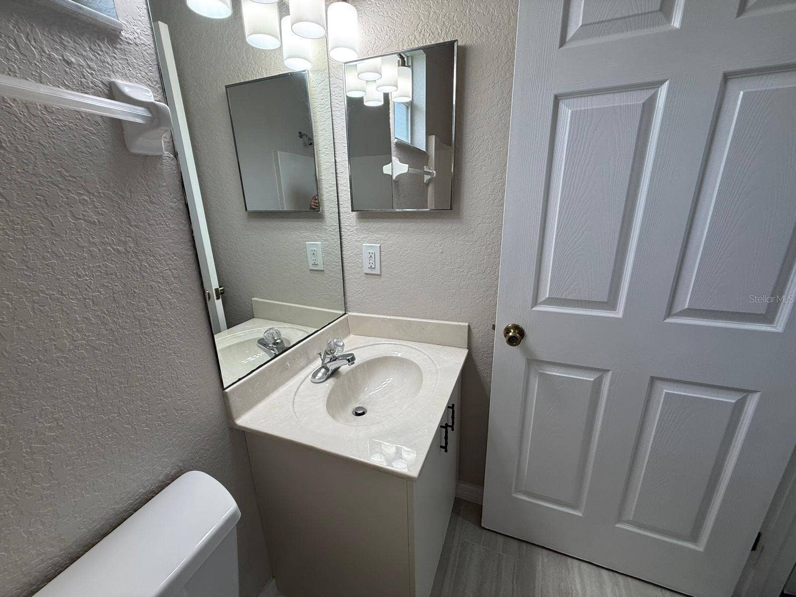 10201 INDIAN CREEK DRIVE, #10B, Poinciana, FL 34759