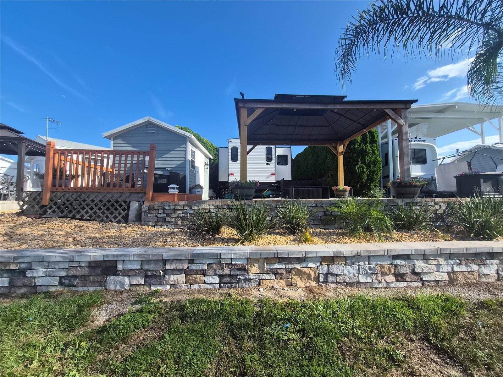 650 CENTER CREST BOULEVARD, Davenport, FL 33837