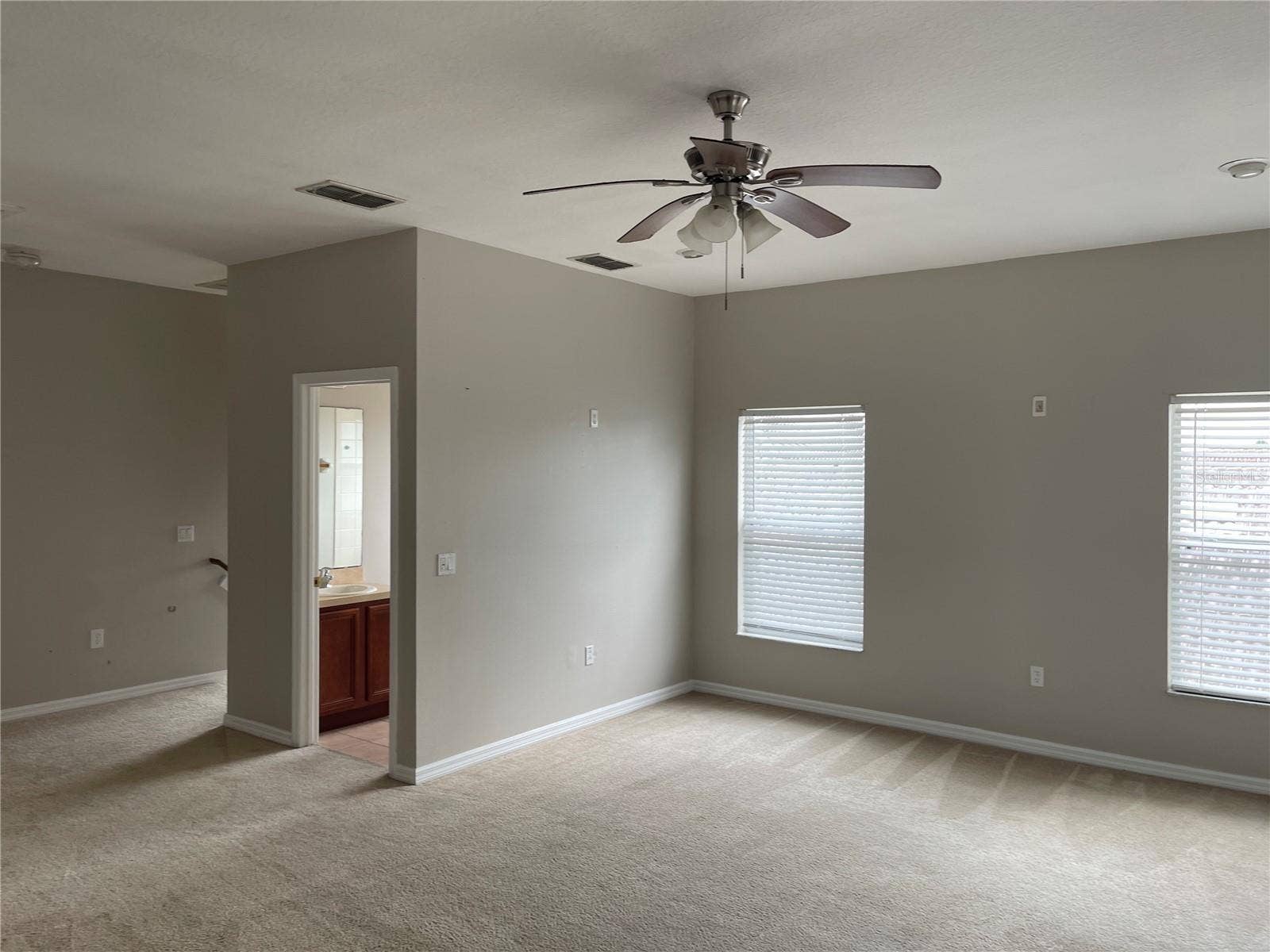 Loft room/Playing room